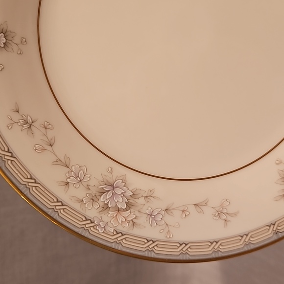 NEW Noritake Salzburg 7299 Bread & Butter Plate Ivory China - Picture 2 of 7